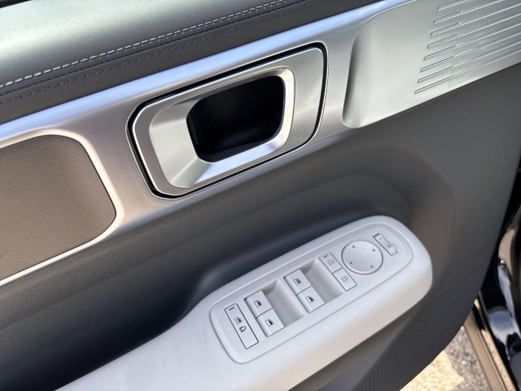 new 2026 Hyundai SANTA FE HEV car, priced at $33,839