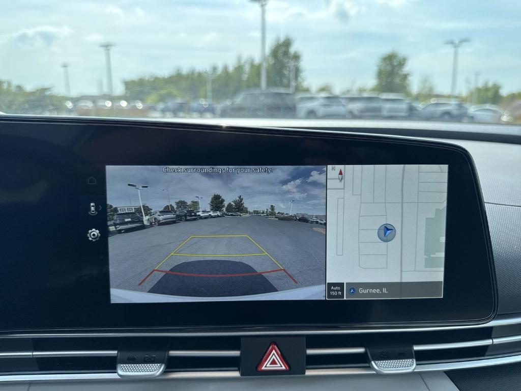 new 2025 Hyundai Elantra car, priced at $27,800