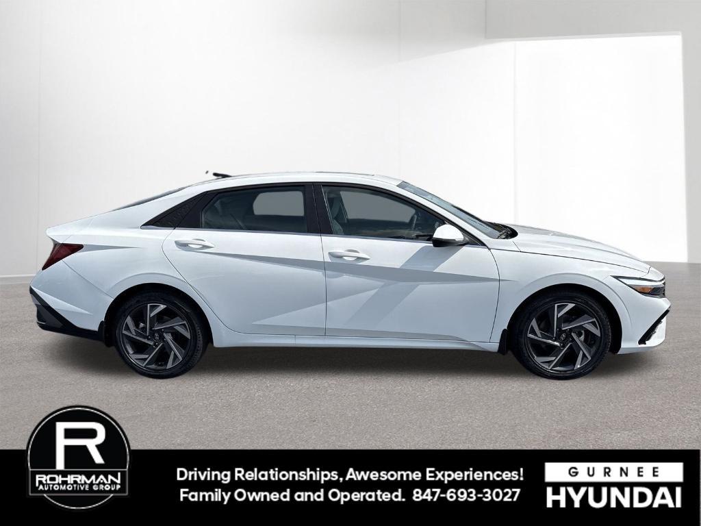 new 2025 Hyundai Elantra car, priced at $27,800
