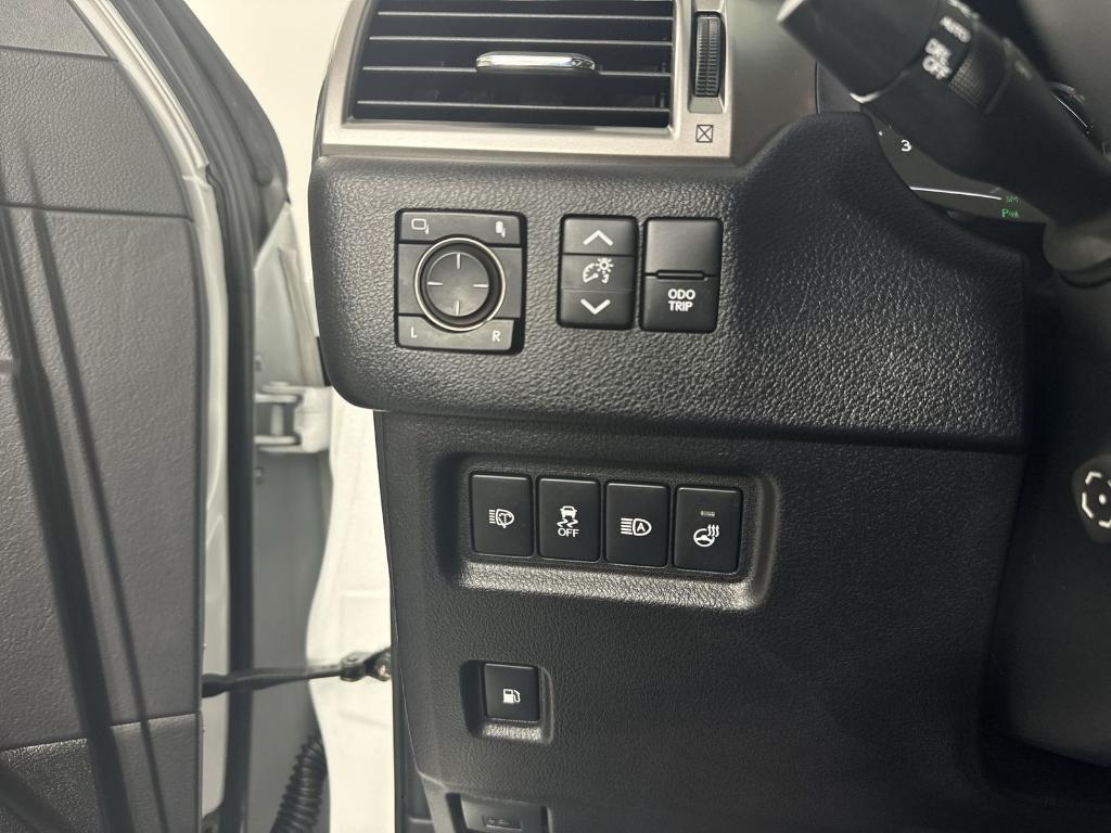 used 2023 Lexus GX 460 car, priced at $50,995