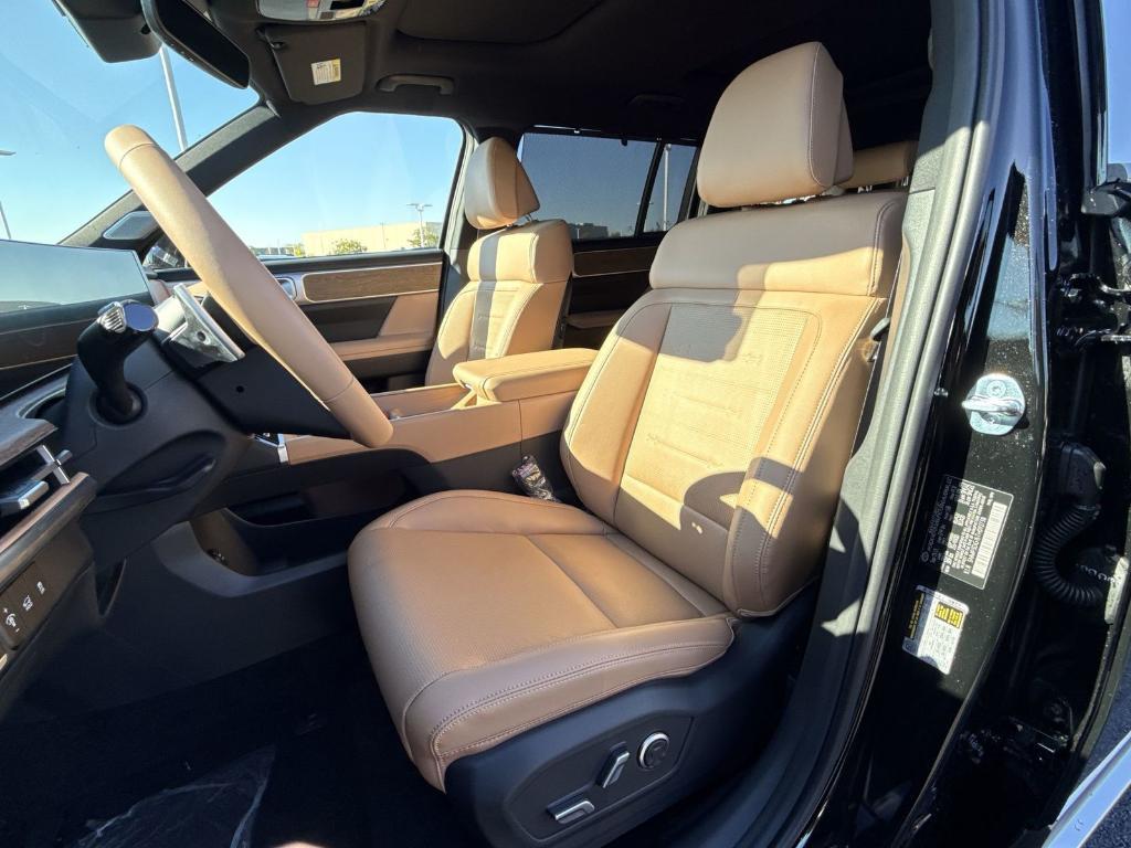 new 2026 Hyundai SANTA FE HEV car, priced at $44,648