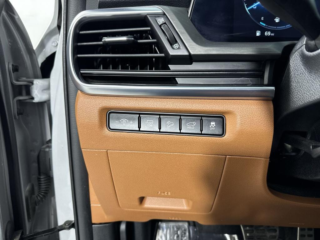 used 2023 Kia Telluride car, priced at $33,561