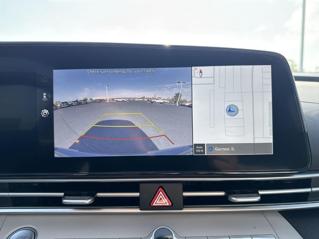 new 2025 Hyundai Elantra car, priced at $27,298