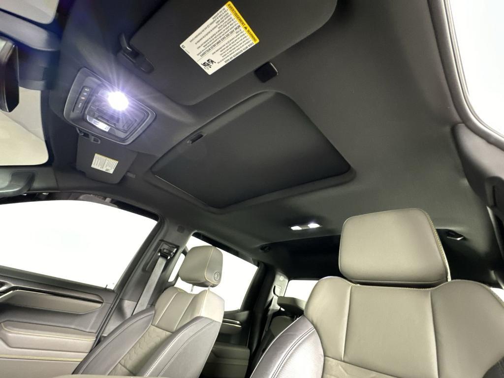 used 2024 Chevrolet Silverado 1500 car, priced at $57,520