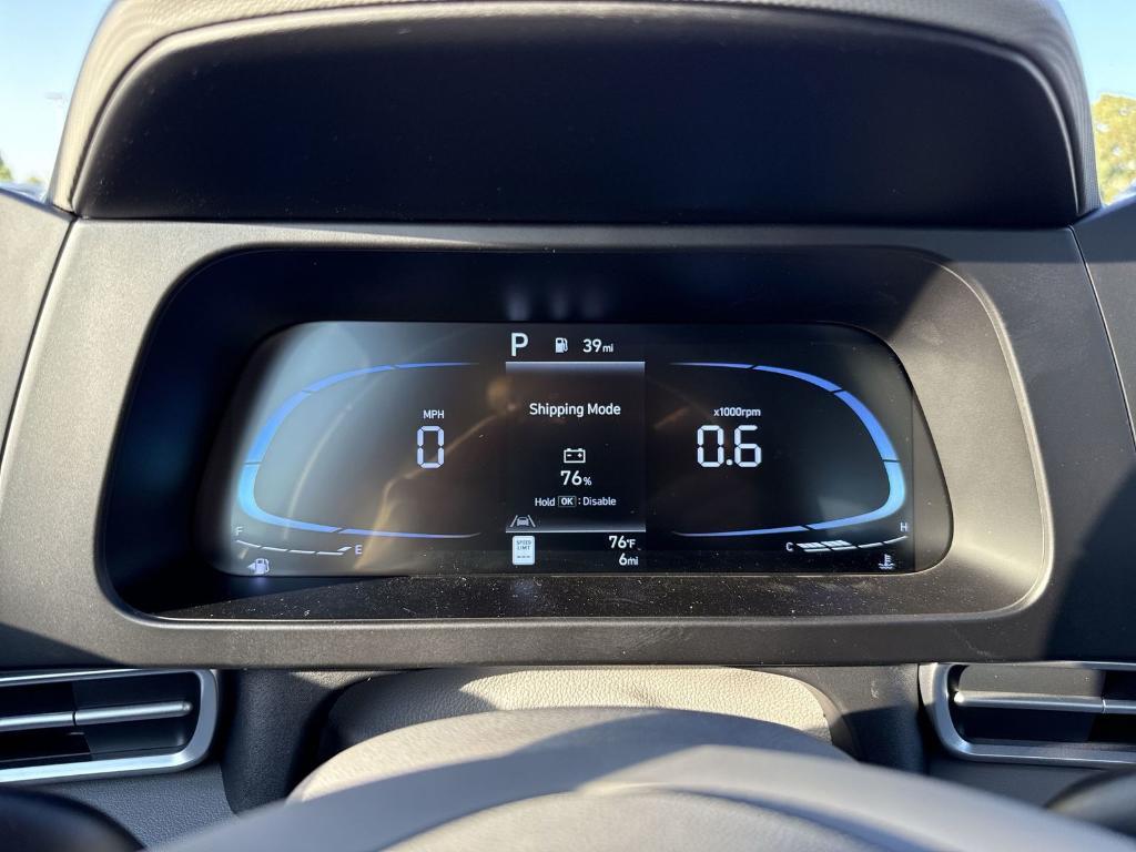 new 2025 Hyundai Elantra car, priced at $23,776