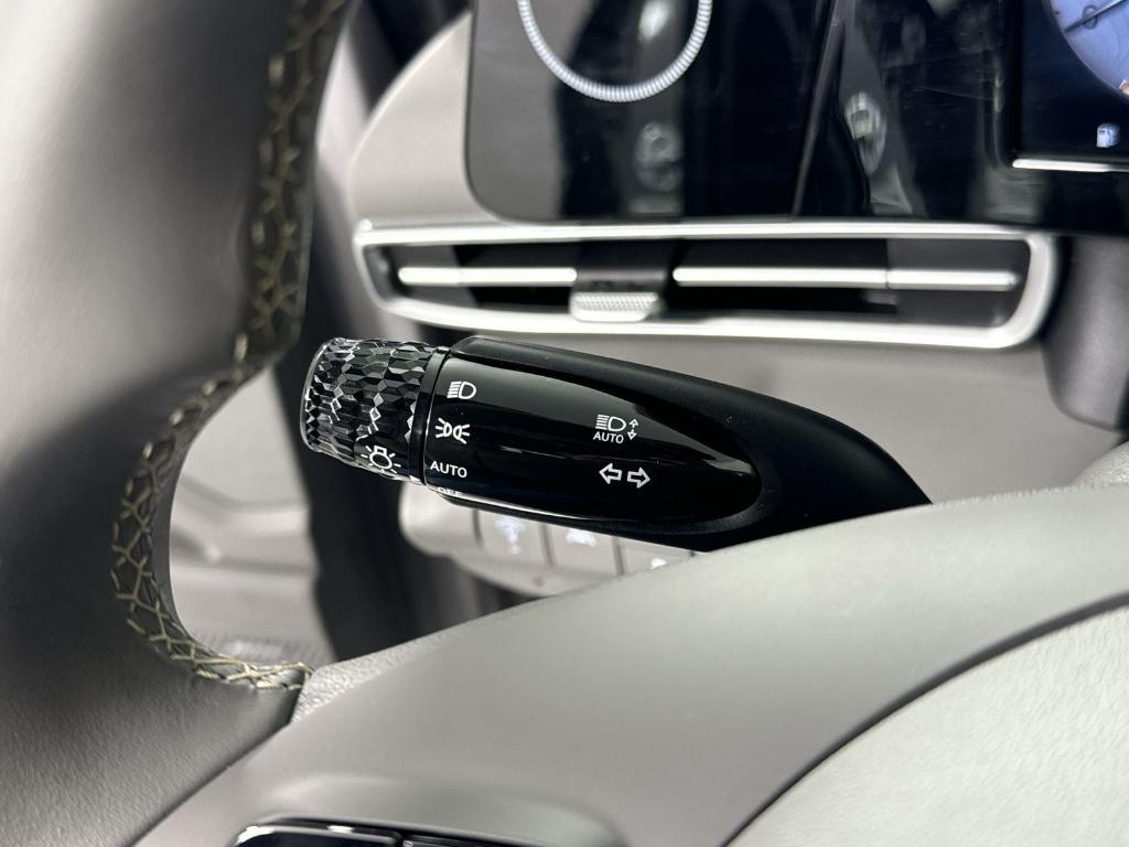 used 2022 Hyundai Elantra car, priced at $16,895