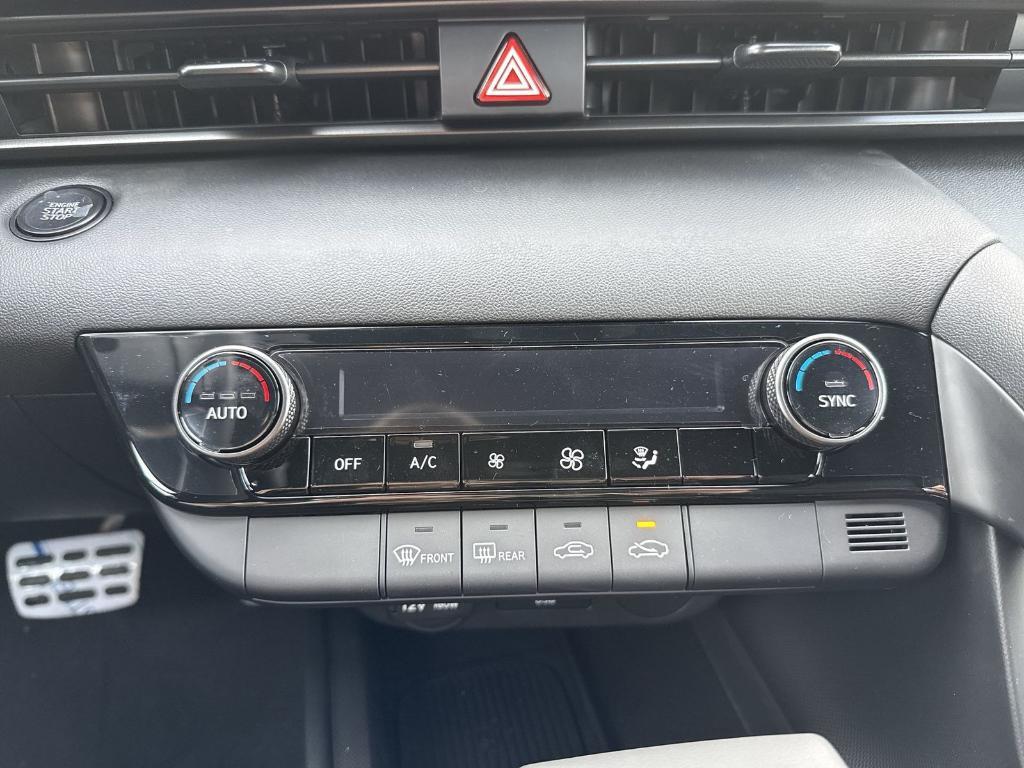 new 2026 Hyundai Elantra car, priced at $25,034