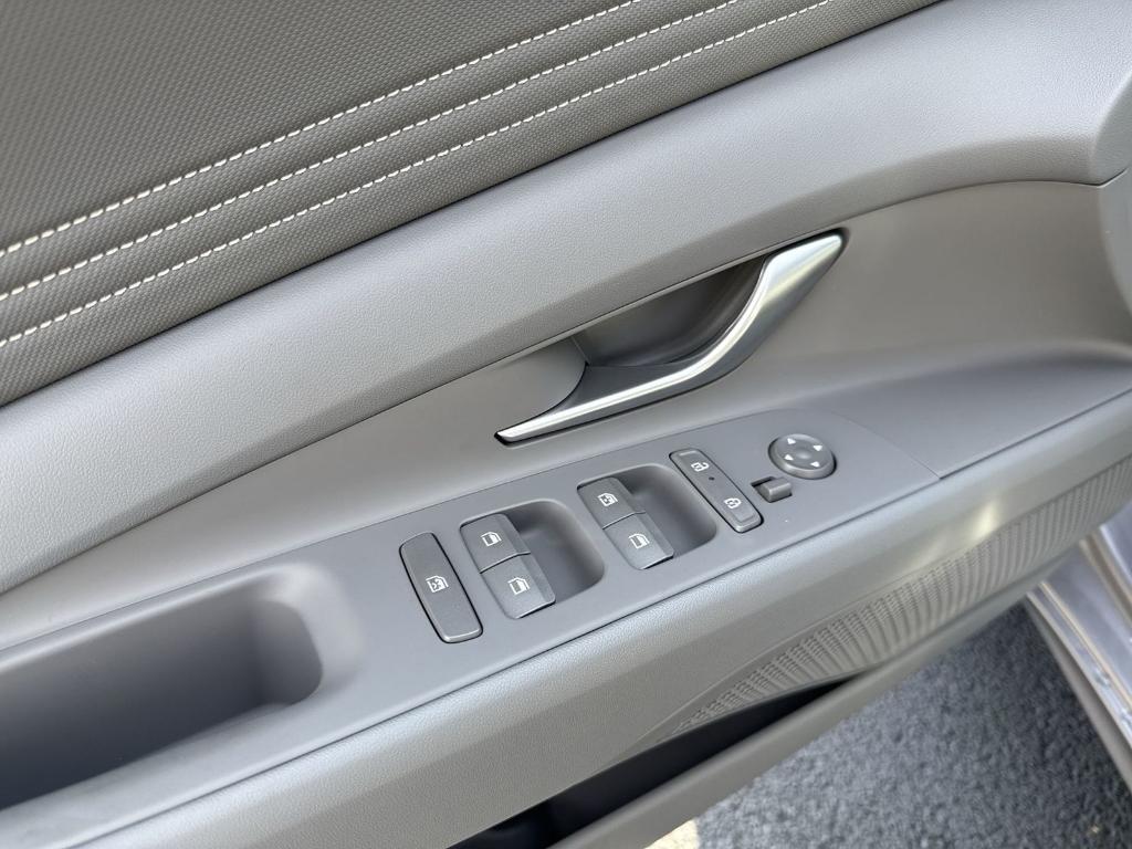 new 2025 Hyundai Elantra car, priced at $23,845