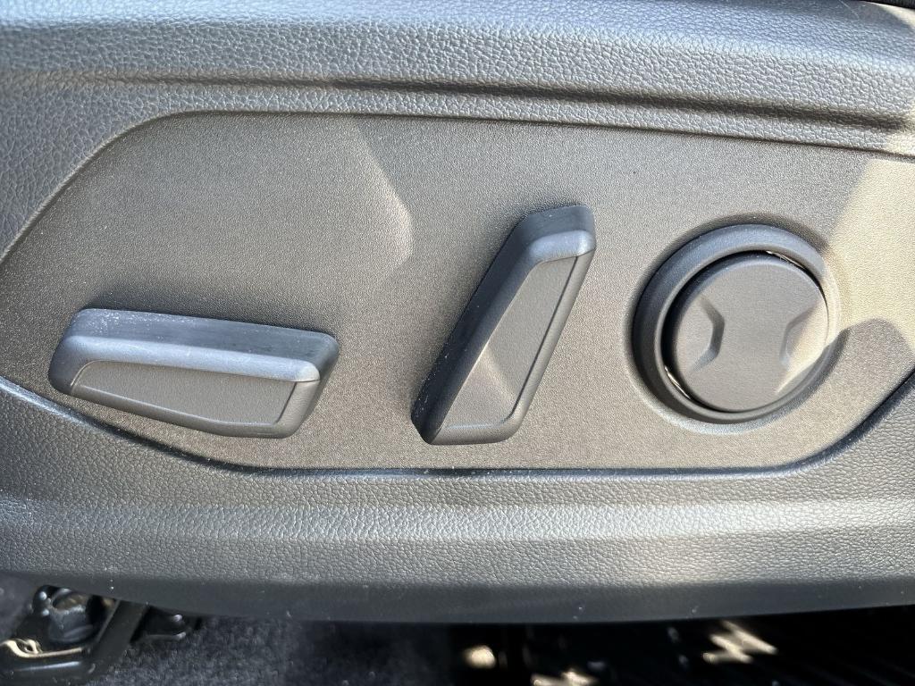 used 2025 Hyundai SANTA CRUZ car, priced at $34,299