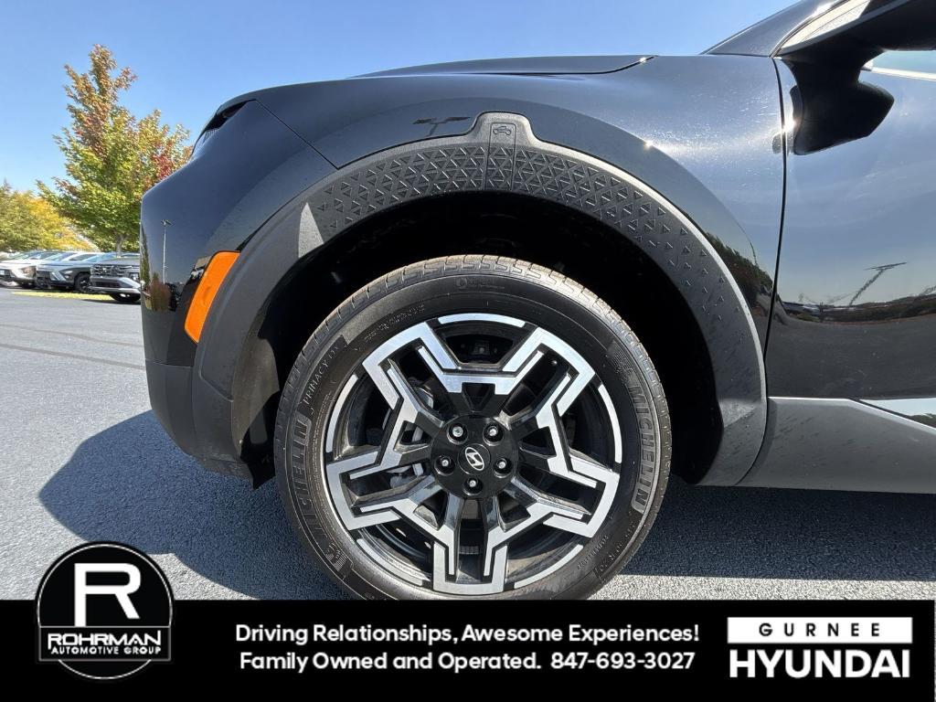 used 2025 Hyundai SANTA CRUZ car, priced at $34,711