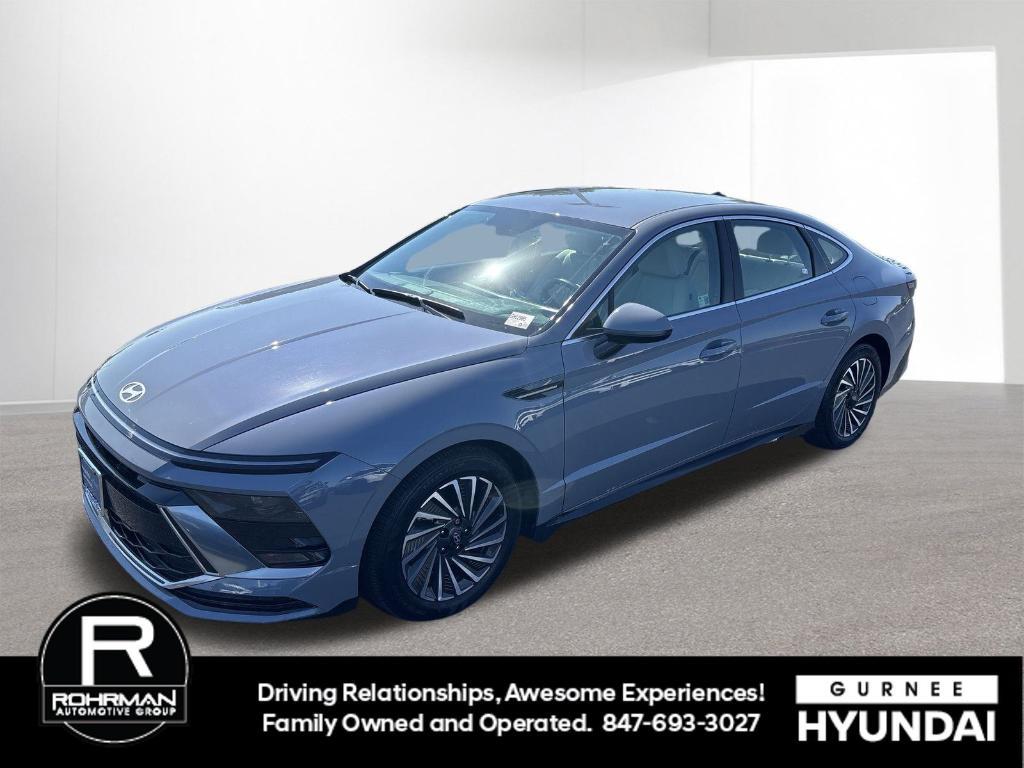 used 2025 Hyundai Sonata Hybrid car, priced at $24,481