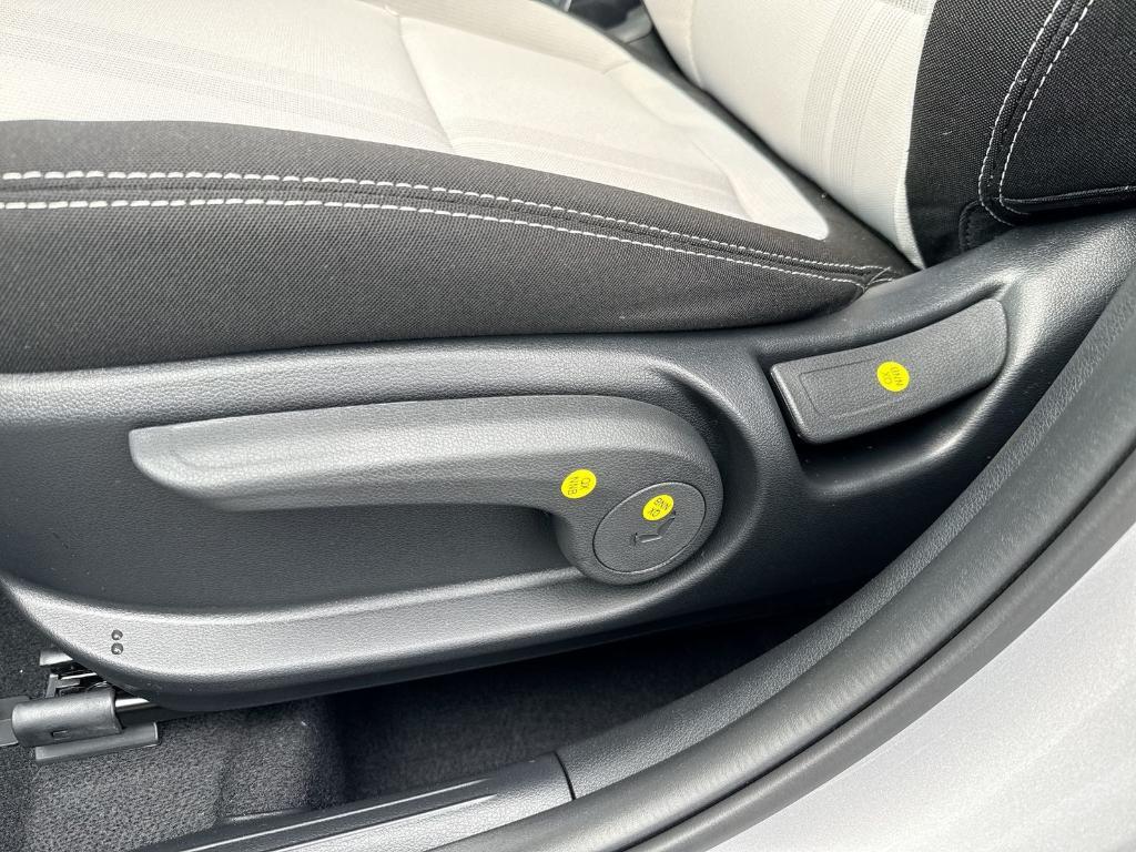 new 2026 Hyundai Venue car, priced at $24,451