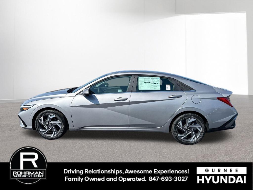 new 2025 Hyundai Elantra car, priced at $27,298