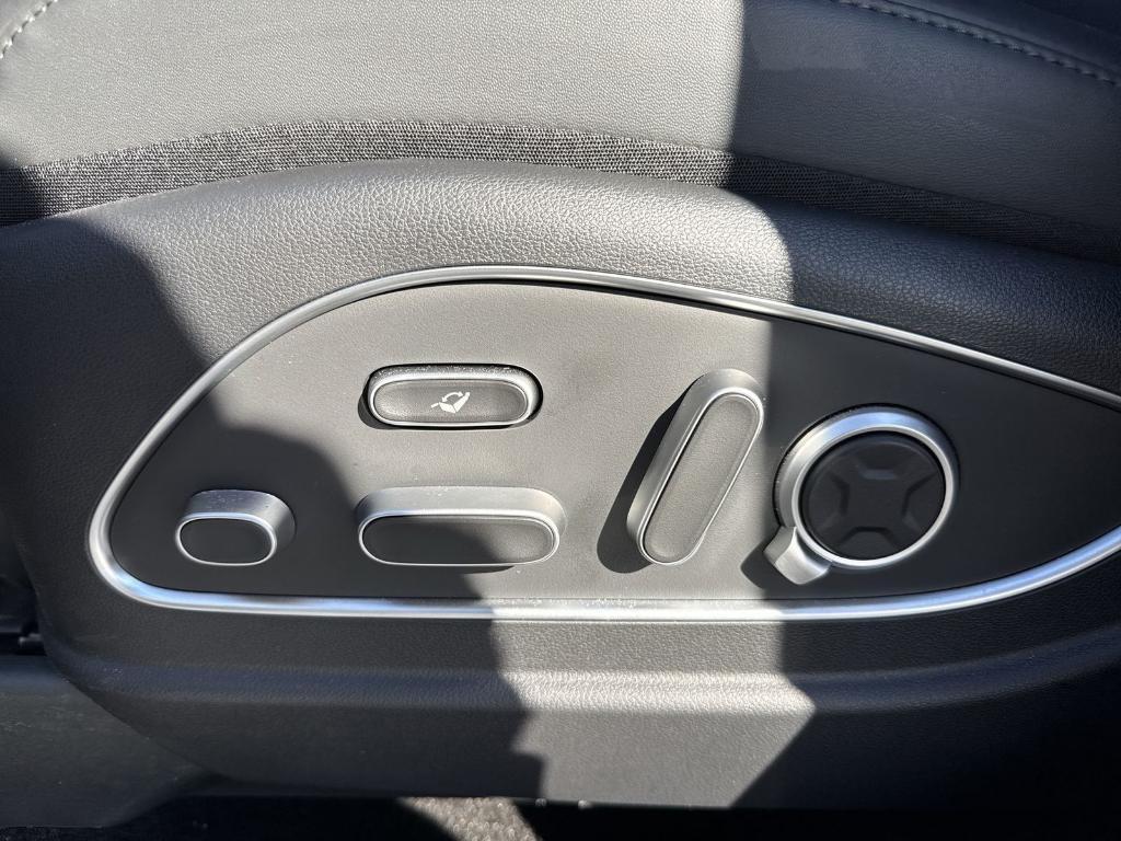 used 2026 Hyundai Palisade car, priced at $52,611