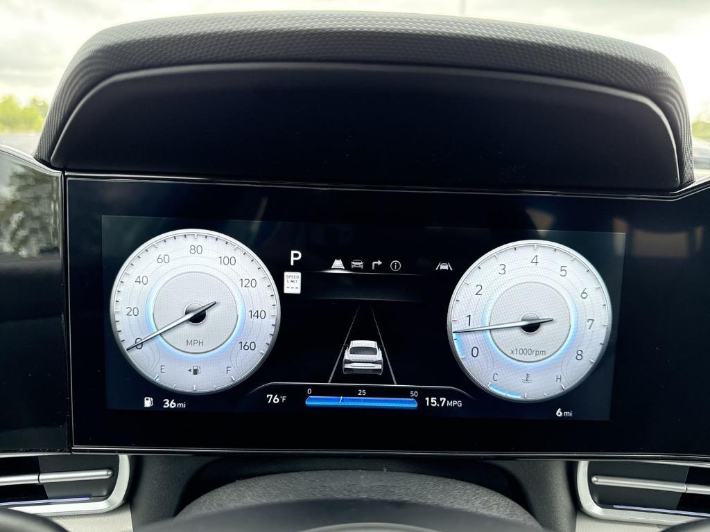 new 2025 Hyundai Elantra car, priced at $27,787