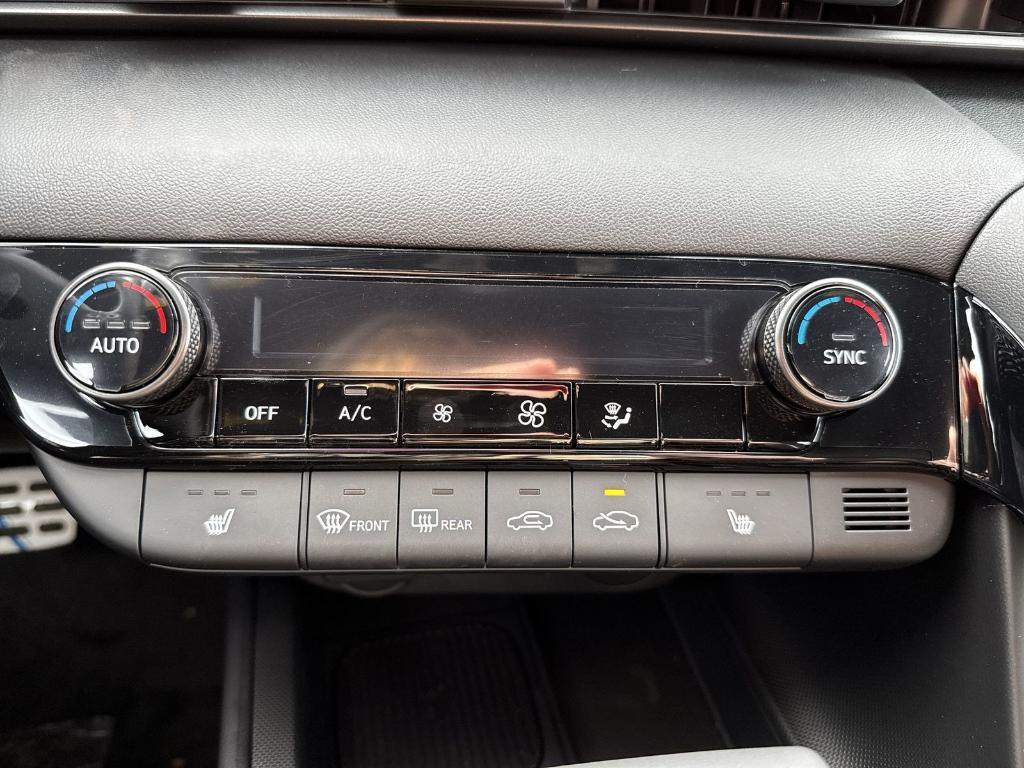 new 2026 Hyundai Elantra car, priced at $25,856