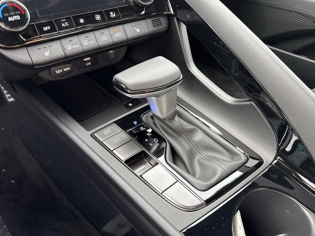 new 2026 Hyundai Elantra car, priced at $25,856