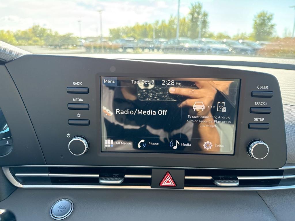 new 2025 Hyundai Elantra car, priced at $23,776