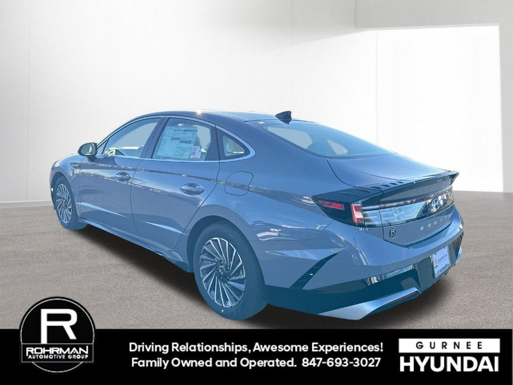 new 2026 Hyundai Sonata Hybrid car, priced at $33,338