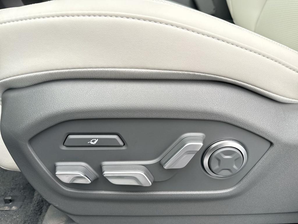 new 2026 Hyundai Santa Fe car, priced at $47,801