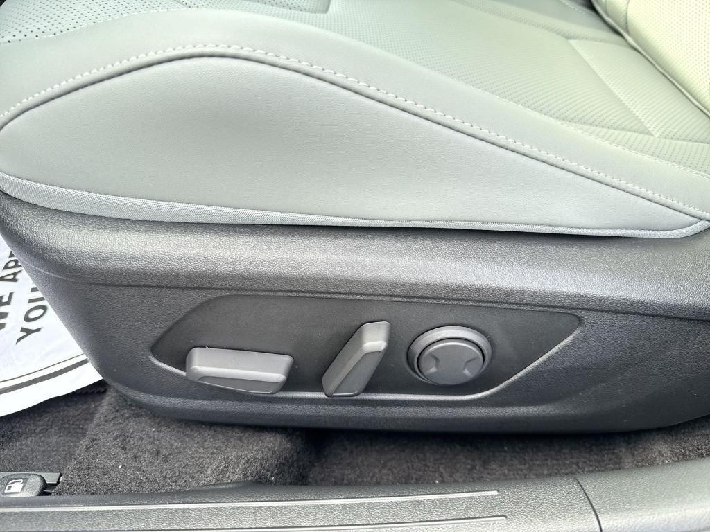 new 2025 Hyundai ELANTRA HEV car, priced at $28,587