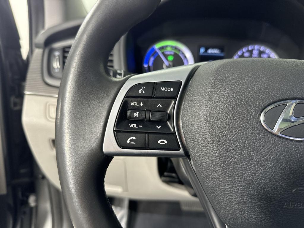 used 2018 Hyundai Sonata Hybrid car, priced at $13,599