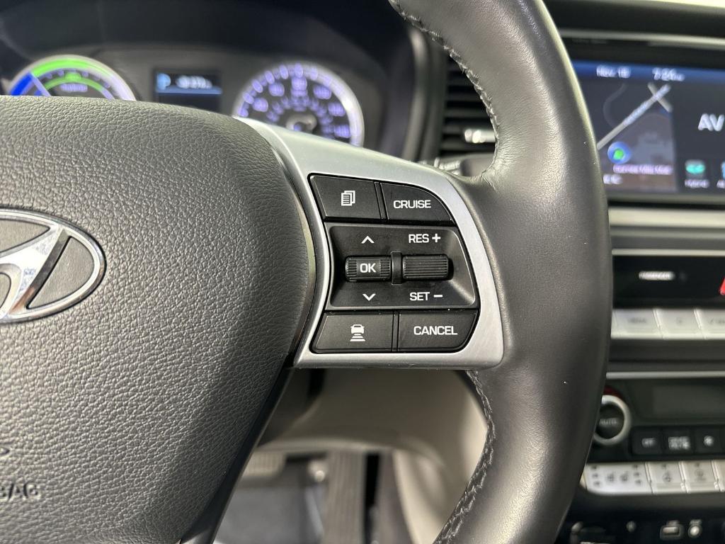 used 2018 Hyundai Sonata Hybrid car, priced at $13,599