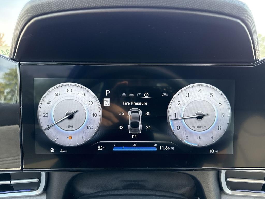 new 2025 Hyundai Elantra car, priced at $27,800