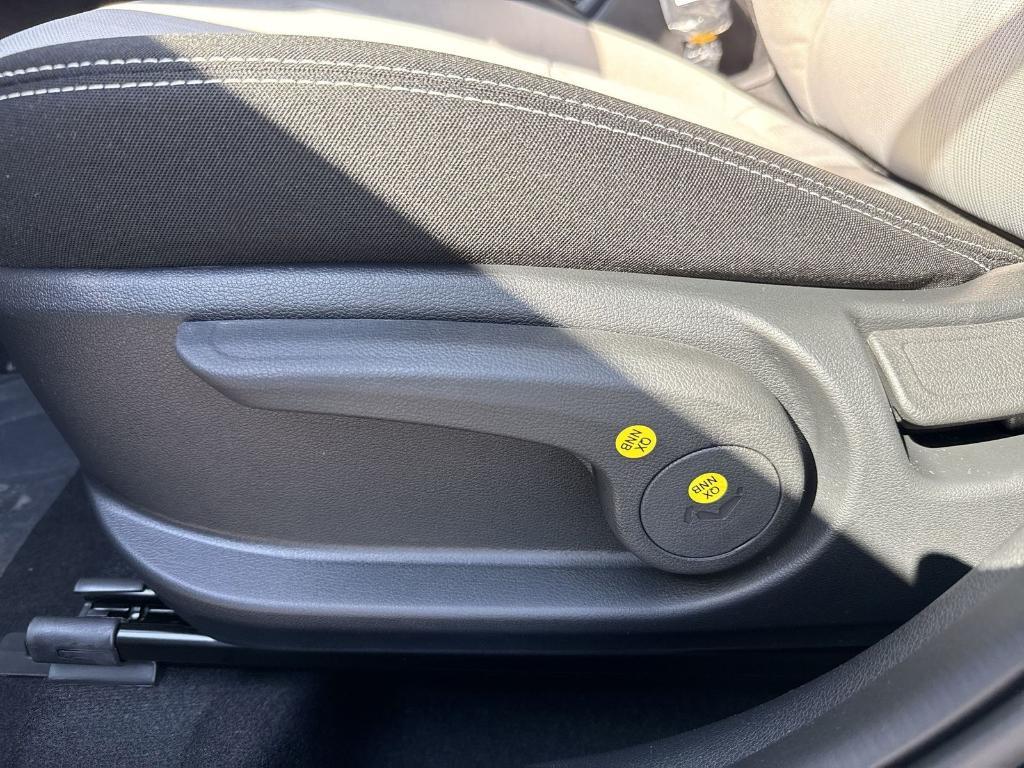 new 2026 Hyundai Venue car, priced at $24,301