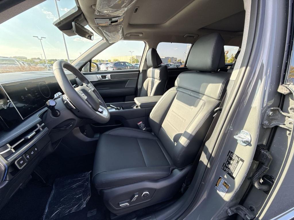 new 2026 Hyundai SANTA FE HEV car, priced at $44,648