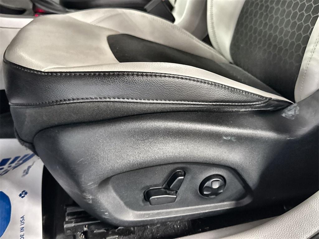 used 2018 Jeep Compass car, priced at $14,541