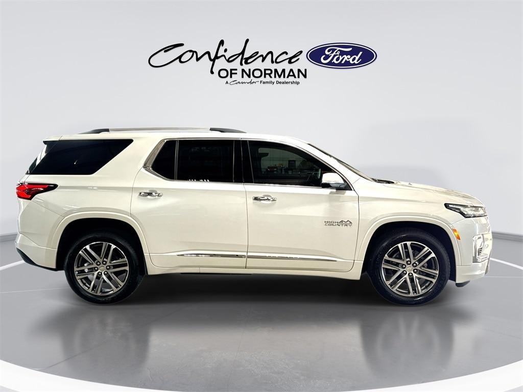 used 2023 Chevrolet Traverse car, priced at $35,984