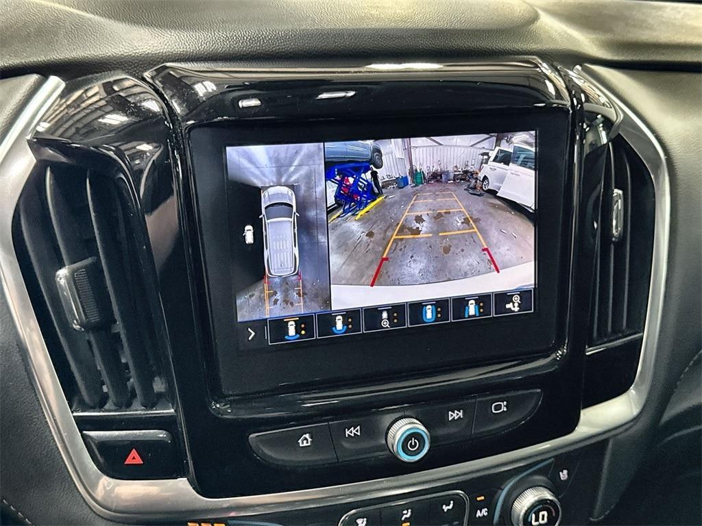 used 2021 Chevrolet Traverse car, priced at $21,593