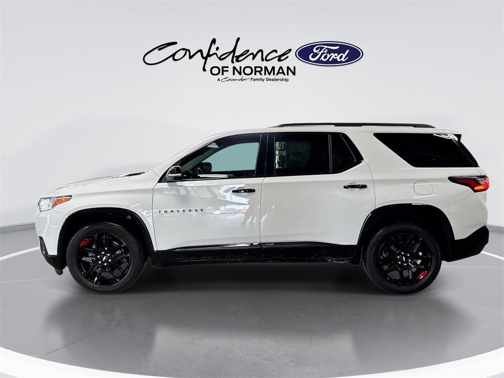 used 2021 Chevrolet Traverse car, priced at $21,593