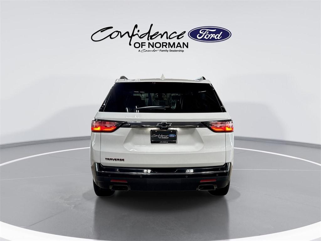 used 2021 Chevrolet Traverse car, priced at $21,593