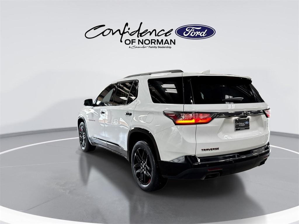 used 2021 Chevrolet Traverse car, priced at $21,593