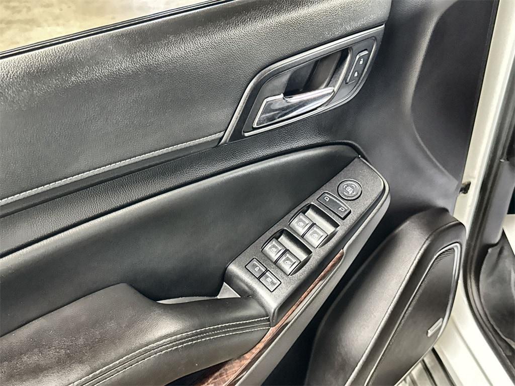 used 2016 GMC Yukon car, priced at $19,360