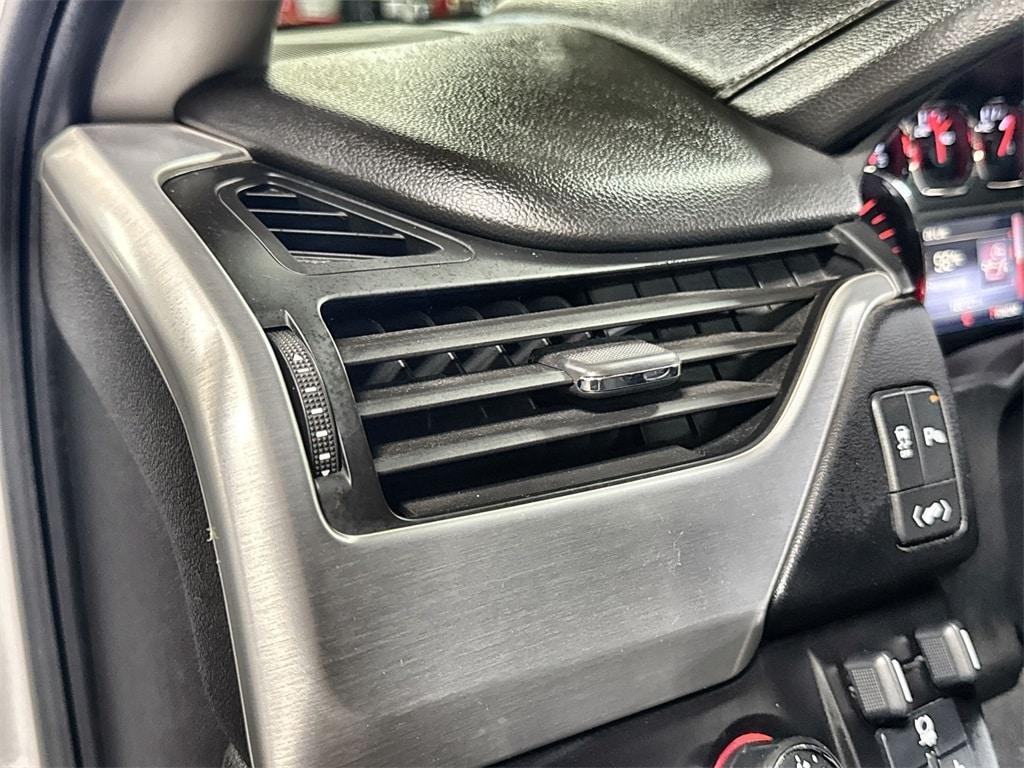 used 2016 GMC Yukon car, priced at $19,360