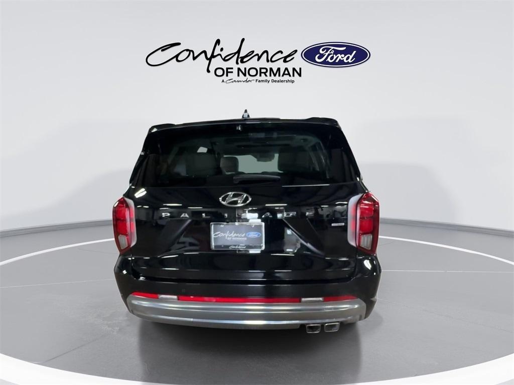 used 2024 Hyundai Palisade car, priced at $43,701
