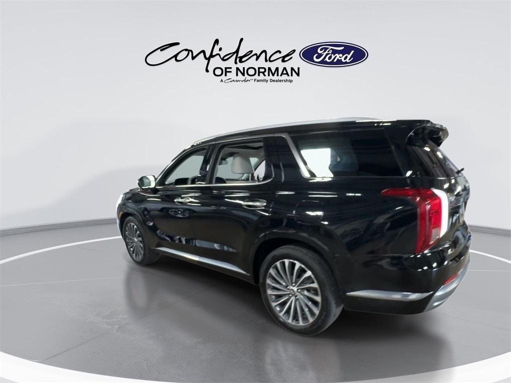 used 2024 Hyundai Palisade car, priced at $43,701