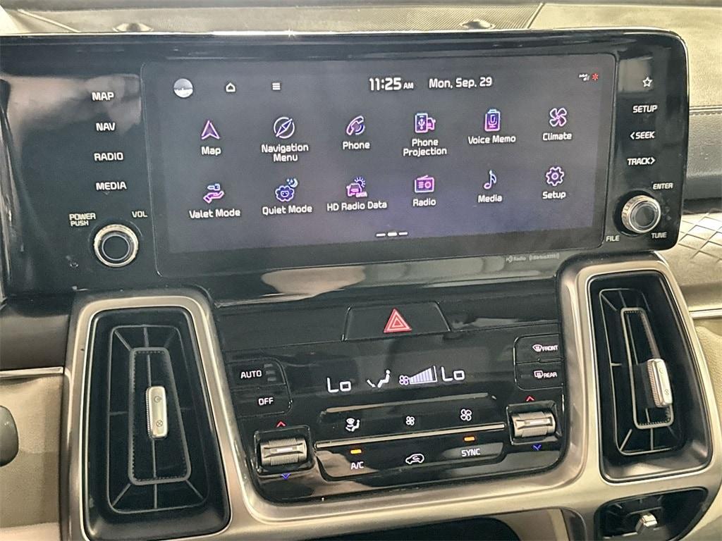used 2022 Kia Sorento car, priced at $22,982