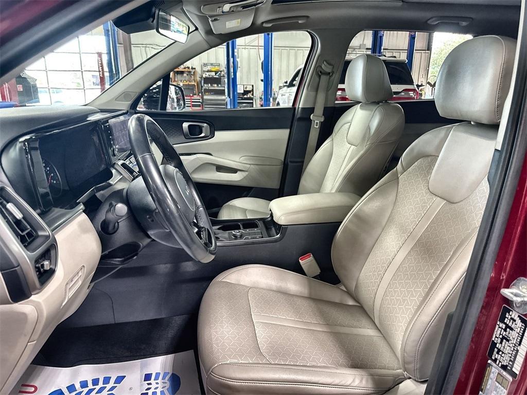 used 2022 Kia Sorento car, priced at $22,982