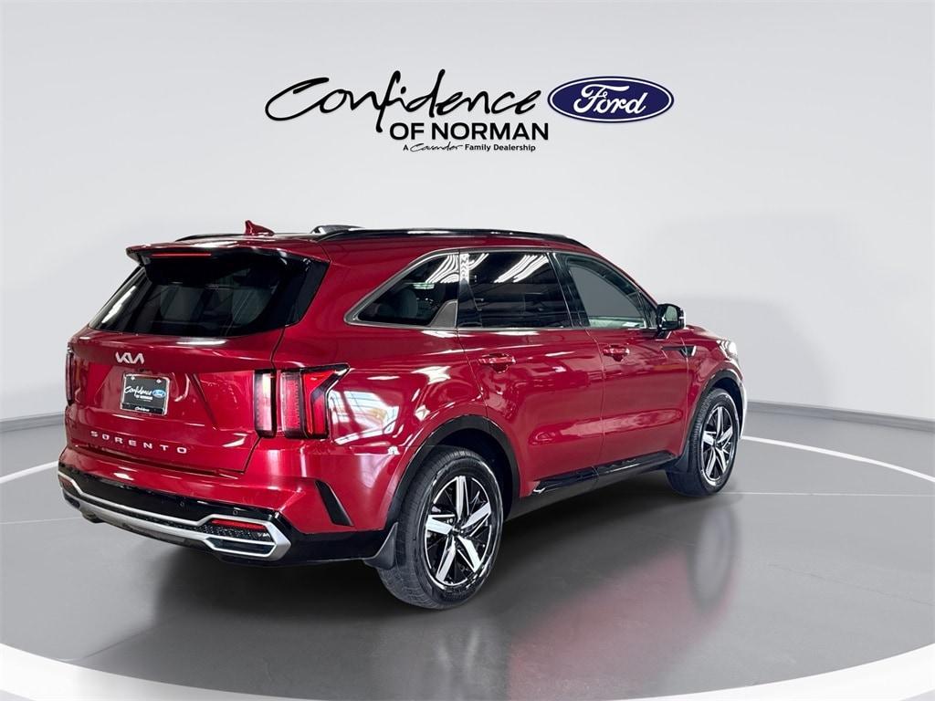 used 2022 Kia Sorento car, priced at $22,982