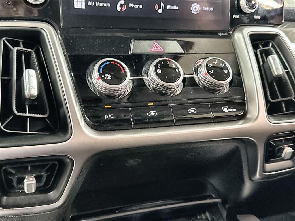 used 2022 Kia Sorento car, priced at $22,191