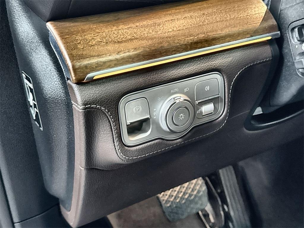 used 2022 Mercedes-Benz GLE 350 car, priced at $39,213