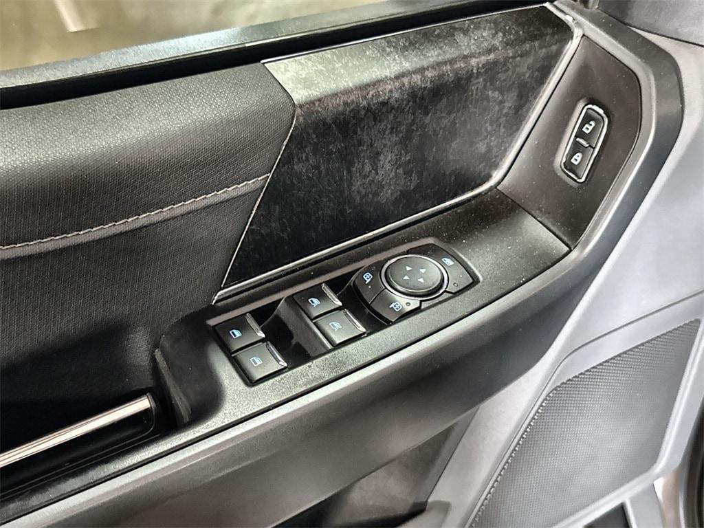 used 2021 Ford F-150 car, priced at $27,852