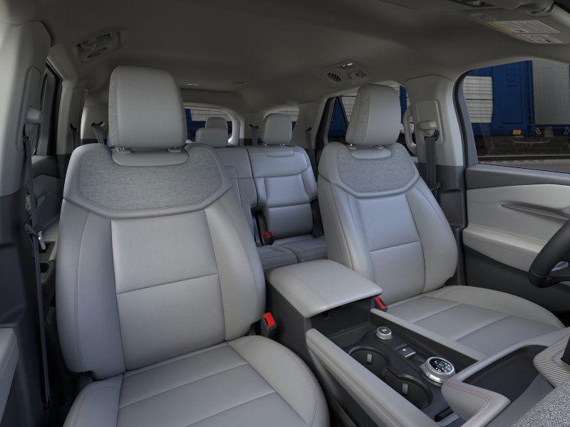 new 2025 Ford Explorer car, priced at $47,264