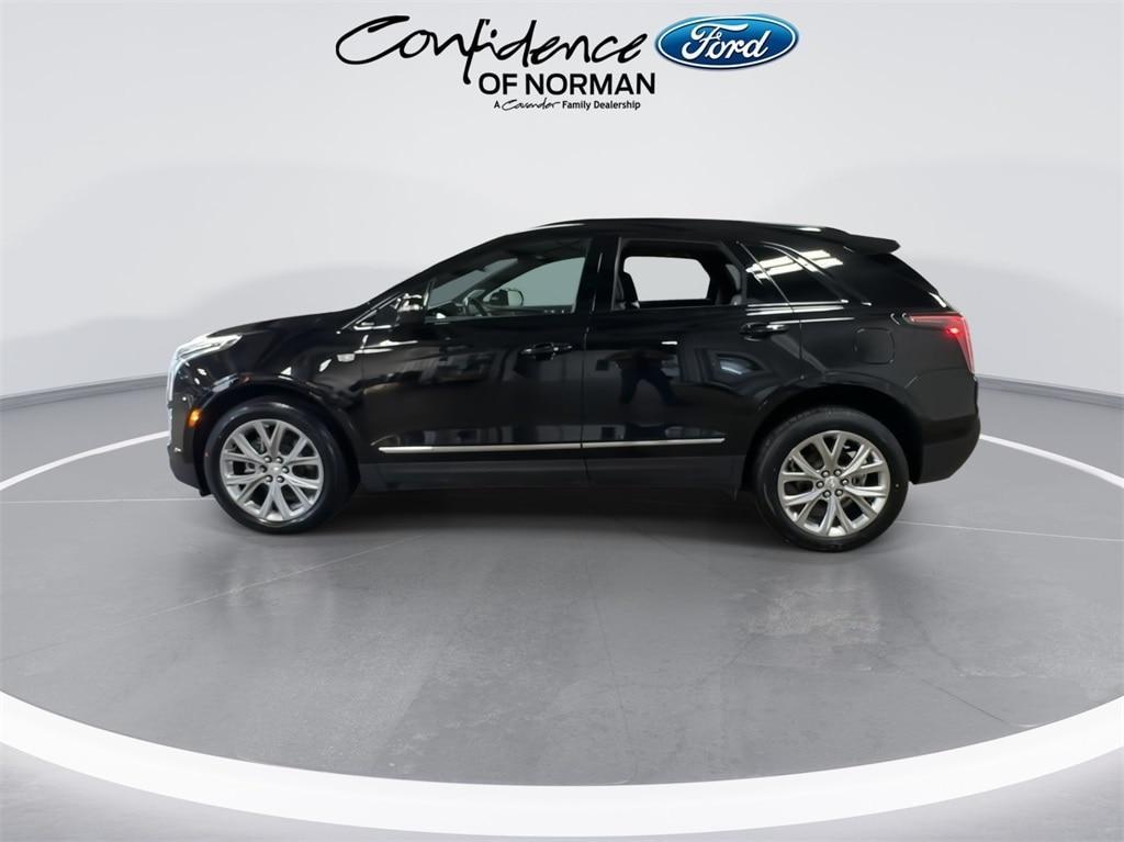 used 2021 Cadillac XT5 car, priced at $29,814