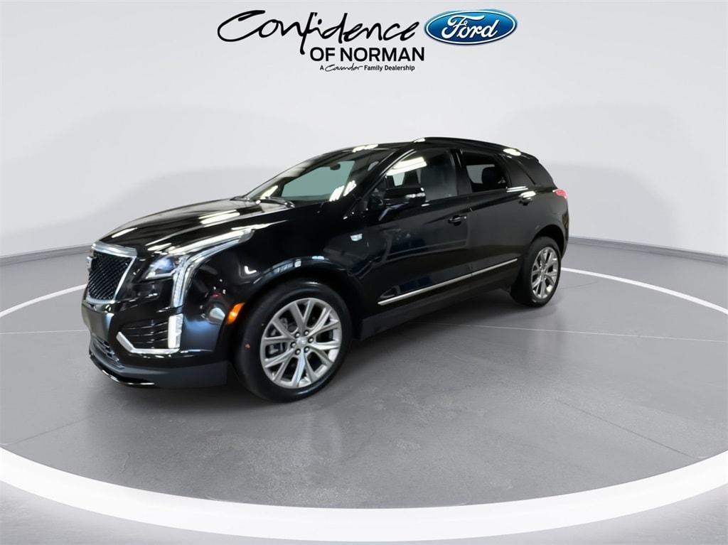 used 2021 Cadillac XT5 car, priced at $29,814