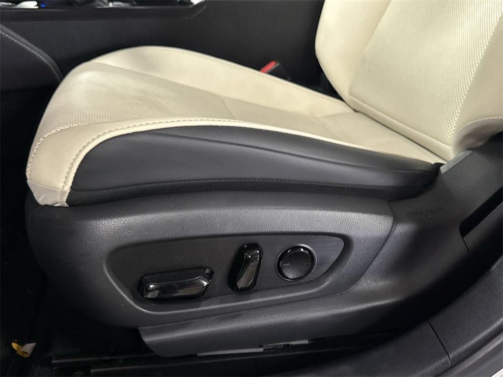 used 2022 Lexus ES 350 car, priced at $37,991